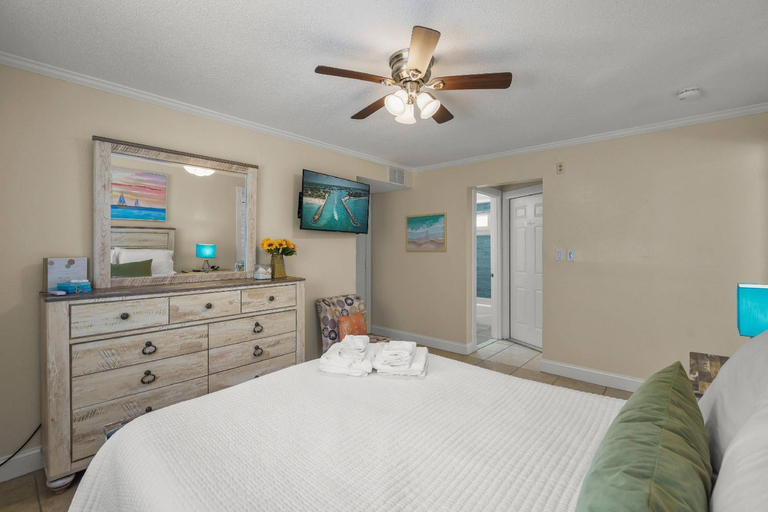 Bedroom 2, Coastal Breeze Siesta (A) - Dolphin, Sarasota