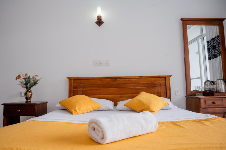 Bedroom 2, Medhani, K.F.G. & G. Korale