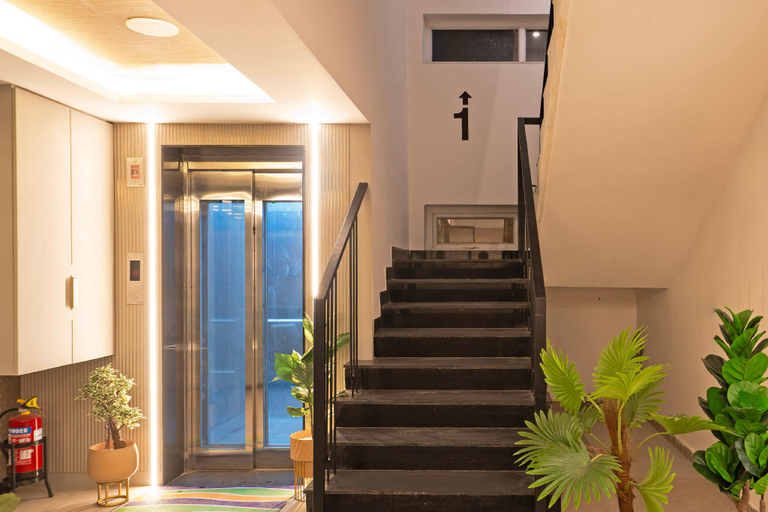 Public Area 3, Treebo Premium Hydotel, Hi-Tech City, Hyderabad