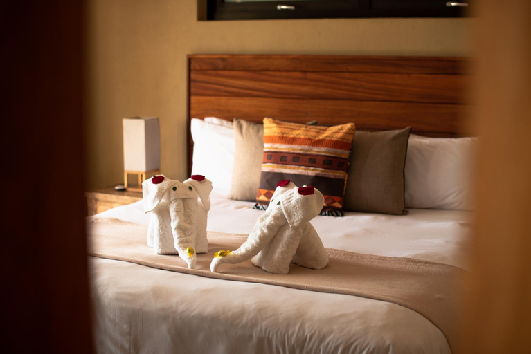 Bedroom 3, Golden Impalas Bush Resort, City of Tshwane