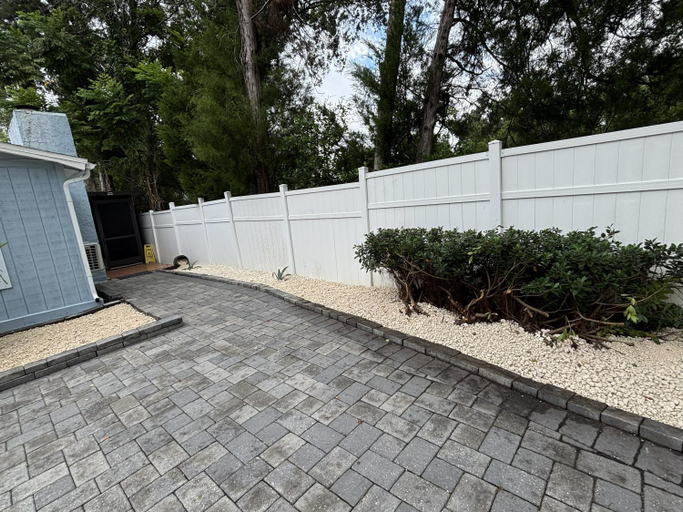 Entrance 5, PRIVATE STUDIO near Busch Gardens & USF, Hillsborough