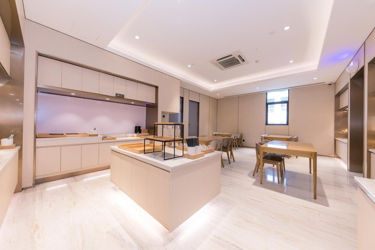 Food & Drinks 5, Ji Hotel Shanghai Xuhui Binjiang, Shanghai