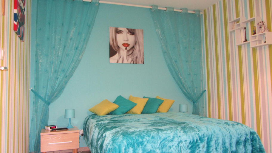 Bedroom 5, Chambre D'Hotes Les Glycines, Meurthe-et-Moselle
