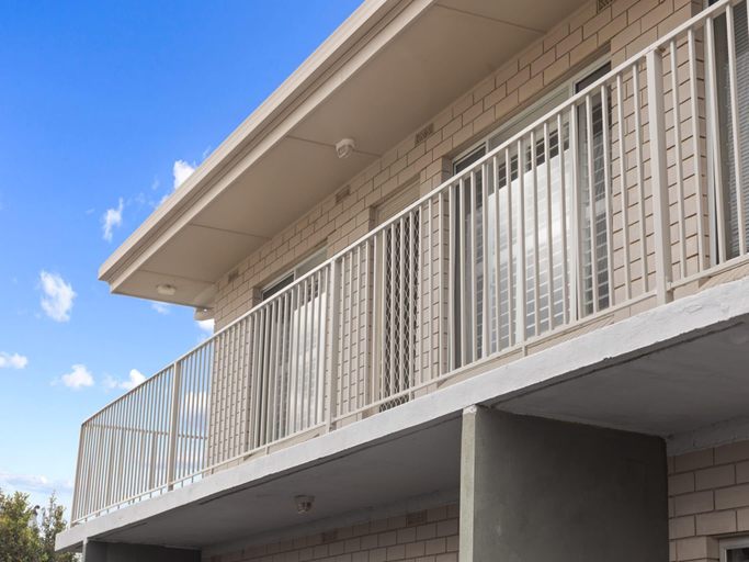 Others 5, Bright 2-bed Apartment Steps From Largs Bay Beach, Adelaide