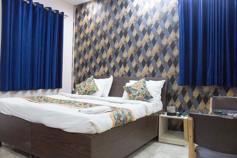 5, JSB Hotel, Faridabad