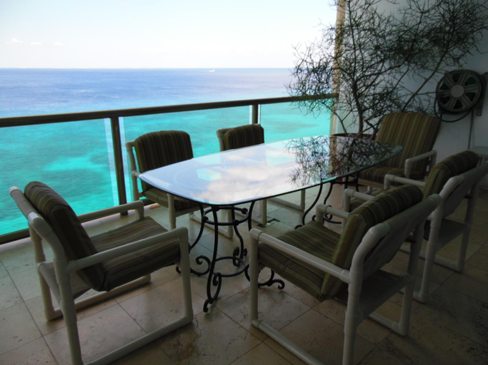 5, Cozumel Beach Condominiums, Cozumel