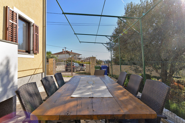 Food & Drinks, Apartment 1096, Premantura