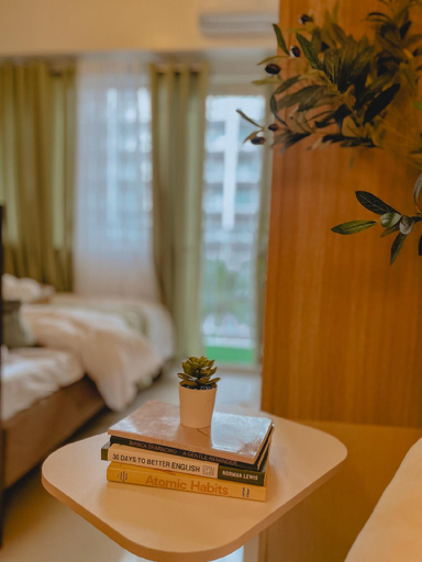 Bedroom 2, Shore Staycation, Pasay City