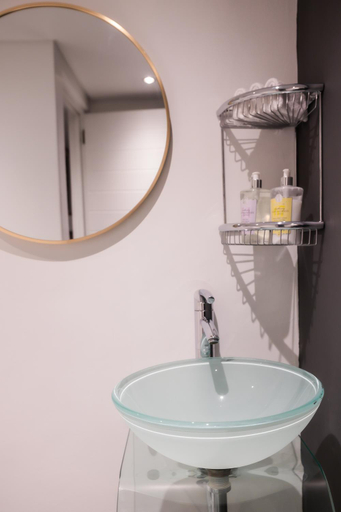 Bathroom 3, The Atlantic DonReal Guesthouse, City of Cape Town