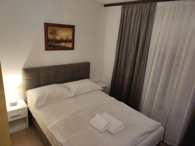 Others 3, Rooms San, Velika Gorica