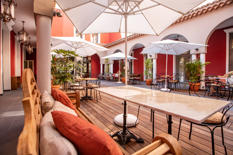Food & Drinks 5, Hotel de Paris Sete, Hérault