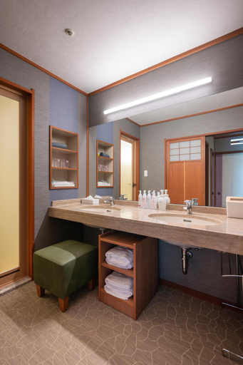 Bathroom 4, Kashikojima Hojoen, Shima