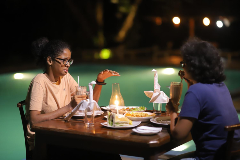 Food & Drinks 5, Birdsong Leisure Resort, Thissamaharama