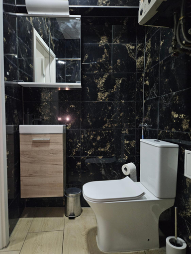4, Schonbrunn Apartments, Wien