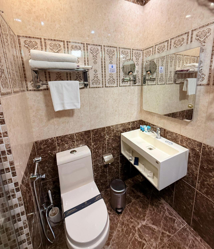 Bathroom 2, Sansa hotel, Jeddah