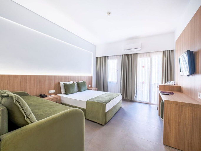 Bedroom 3, Queens Park Goynuk, Kemer