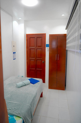 Bedroom 2, Max n' Fe , Iriga City