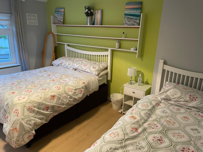 Bedroom 4, killowen, Dublin