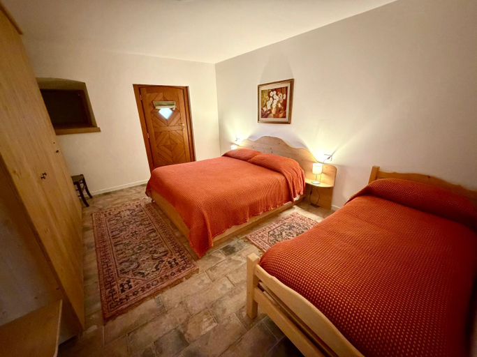 Others 2, AGRITURISMO FARE BIO, Udine