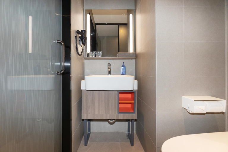 Bathroom 4, Hanting Hotel Chengdu New Exhibition Center, Chengdu