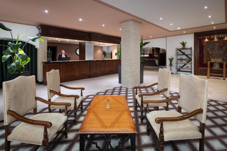 Public Area 3, NH Brugge Hotel, West-Vlaanderen