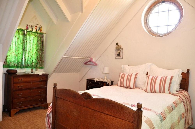 Bedroom 2, Baviaanshoek, Eden