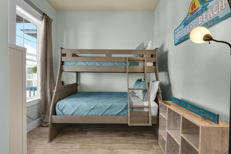 Bedroom 3, Driftwood Cottage, Escambia