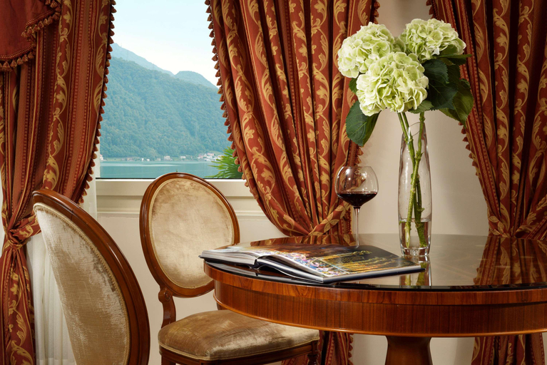 Bedroom 3, Swiss Diamond Hotel & SPA, Lugano