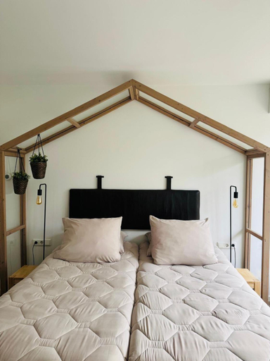 Bedroom 2, B&B Bij tante Teun, Naaldwijk