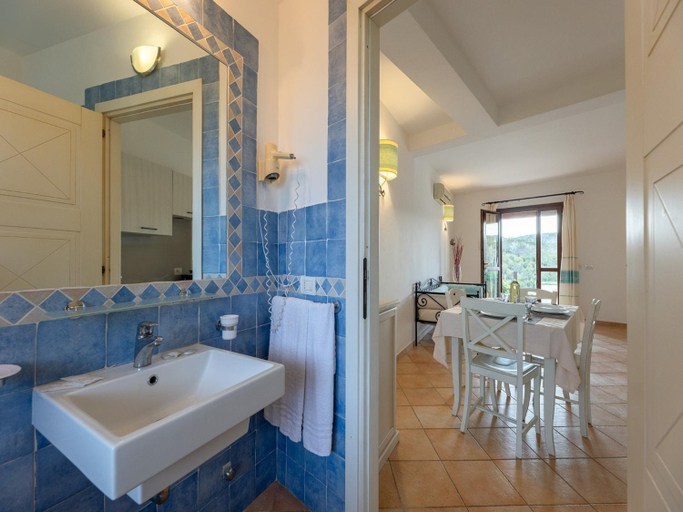 Bathroom 4, Apartment in Vignola Mare near sandy beach, Olbia-Tempio