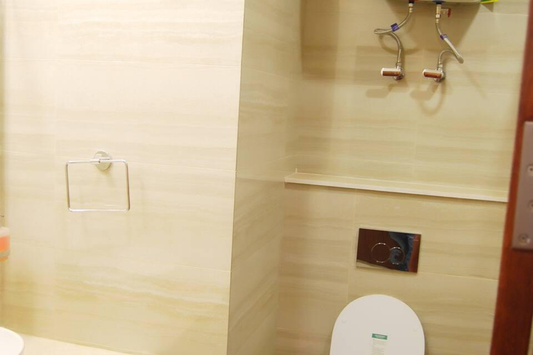 Bathroom, Grey Pelican Tourist Resort, Yamunanagar