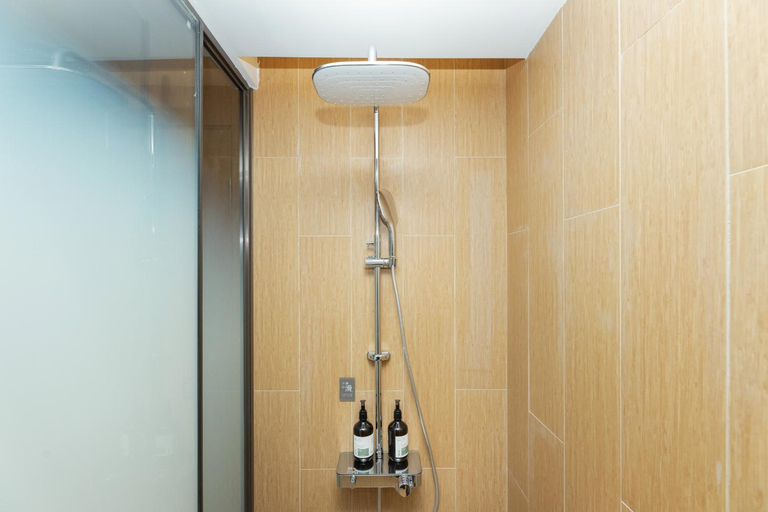 Bathroom 4, JI Hotel Chengdu Qingbaijiang Hudiezhou, Chengdu