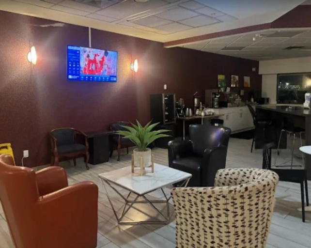 Food & Drinks 5, Ramada by Wyndham Nisku Edmonton Airport, Division No. 11