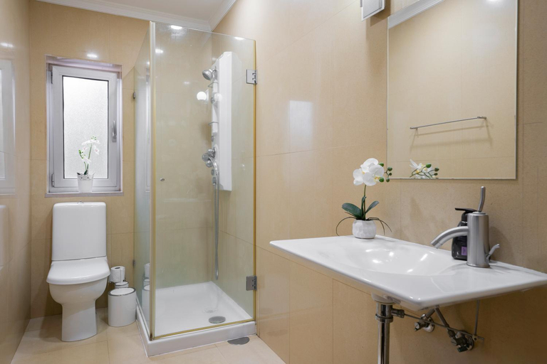 Bathroom 5, Colina de Picoutos Moradia com piscina, Póvoa de Lanhoso