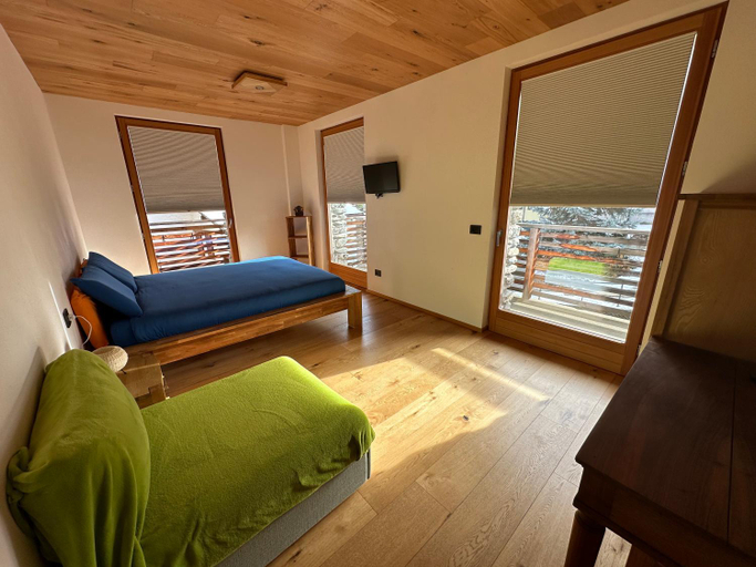 Bedroom 2, B&B Terre Aromatiche, Sondrio