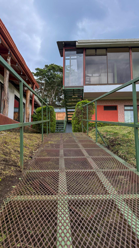 Exterior view 2, Brumas de Valverde, Puntarenas