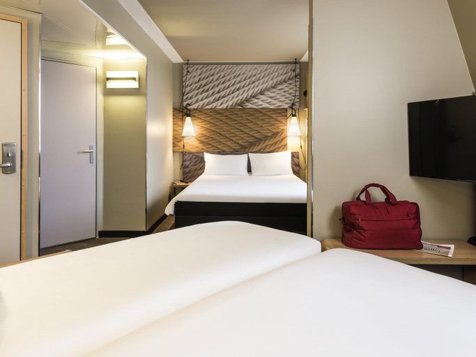 Bedroom 2, ibis Paris Gare du Nord Chateau-Landon, Paris