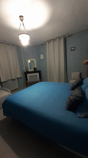 Bedroom 2, Gite des Belles Fontaines, Yonne