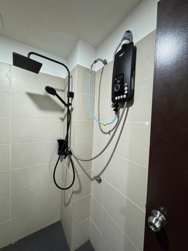 Bathroom 4, Hotel Mutiara, Gua Musang