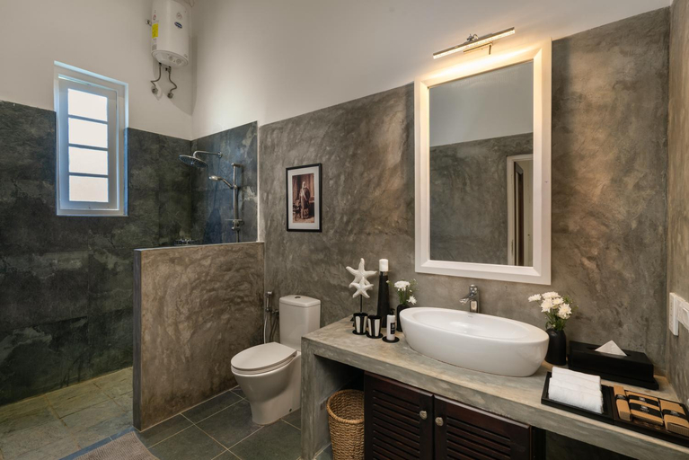 Bathroom 4, Ceylo Villas, Bentota