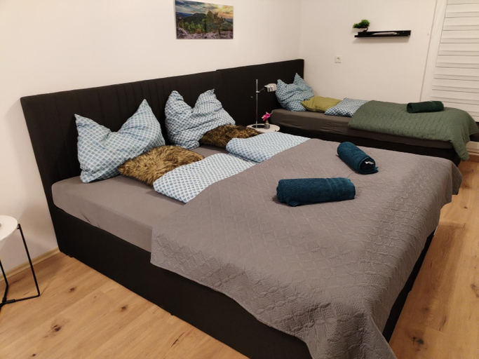 Bedroom 3, Hotel 24 Silonce Gruppe stilvolles Hotel im Kreis Olpe Parkplatz & Qualitat, Olpe