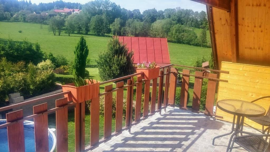 Others 5, Chata Wellness Brezka, Jičín
