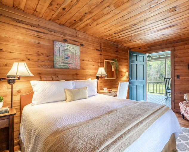 Bedroom 2, Glen-Ella Springs Hotel & Restaurant, Habersham
