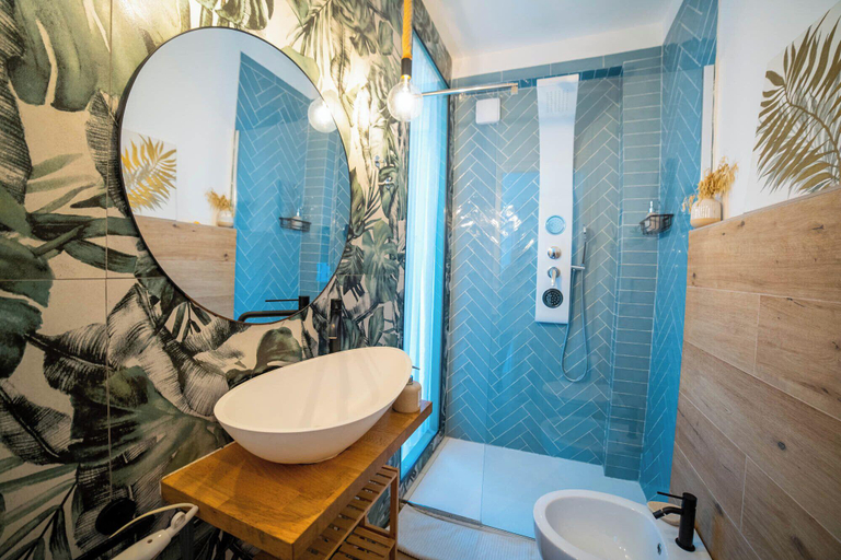 Bathroom 5, Finestra Sulla Sicilia, Catania