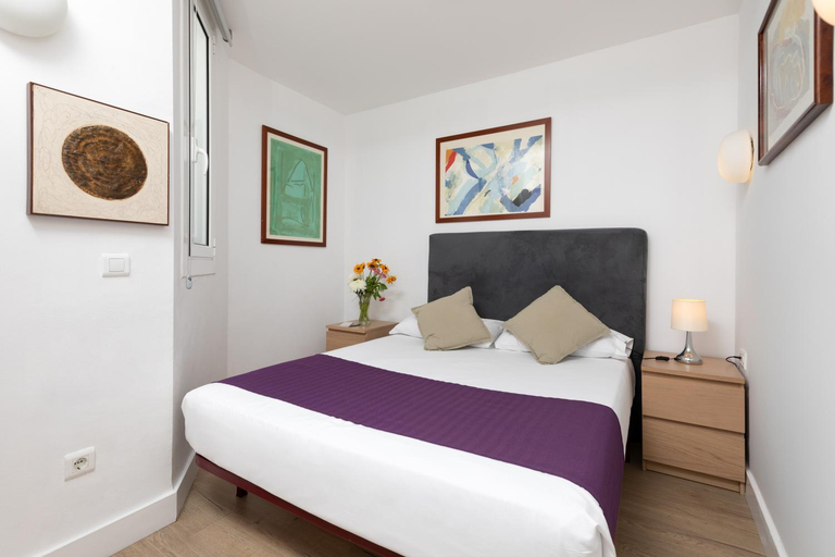 Bedroom 2, Mayerling Bisbe Urquinaona, Barcelona
