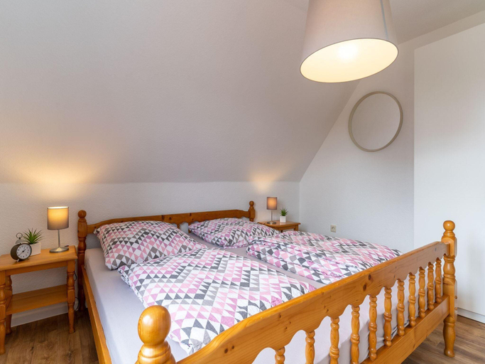 Bedroom 2, Wohnung in Garding mit Parkplatz, Nordfriesland