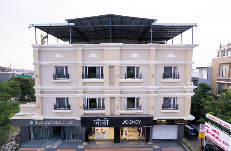 Exterior & Views 2, Pravasa Stay Near Luv Kush Square, Indore