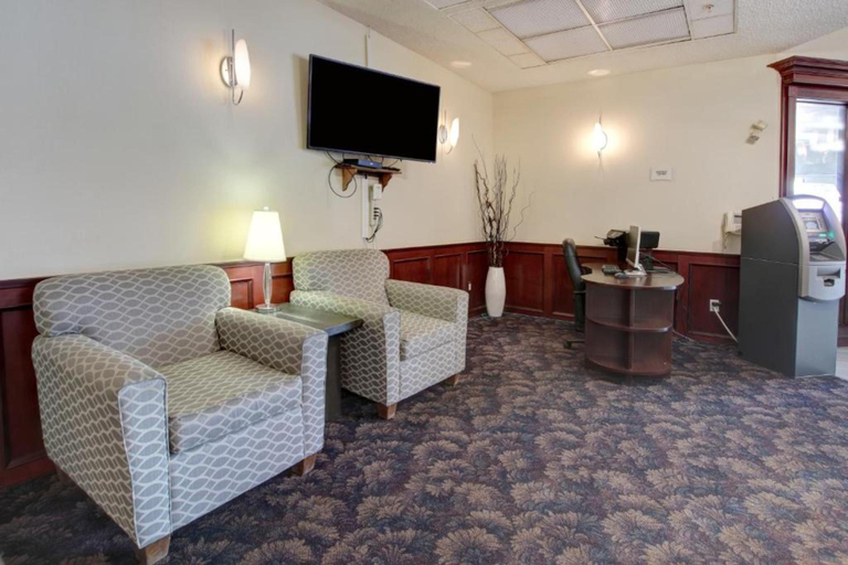 Public Area 2, Ramada by Wyndham Nisku Edmonton Airport, Division No. 11