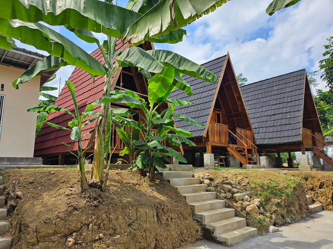 Others 4, Luxury Wooden House, Banyumas