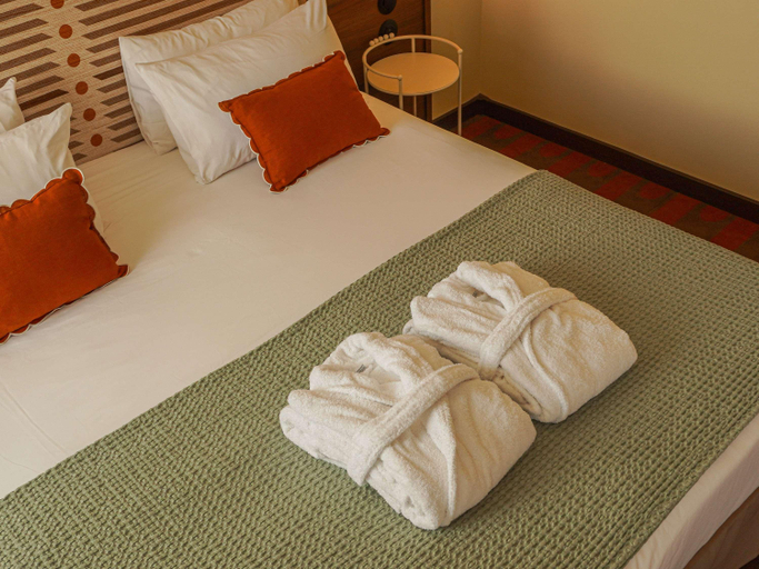 Bedroom 3, Mercure Arles Centre Arenes, Bouches-du-Rhône